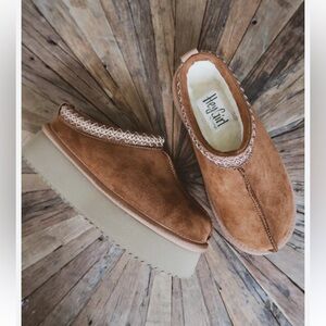 Corkys Tan Platform Mules